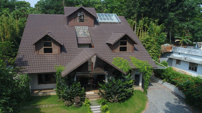 Mixed Brown Roof Tile Image